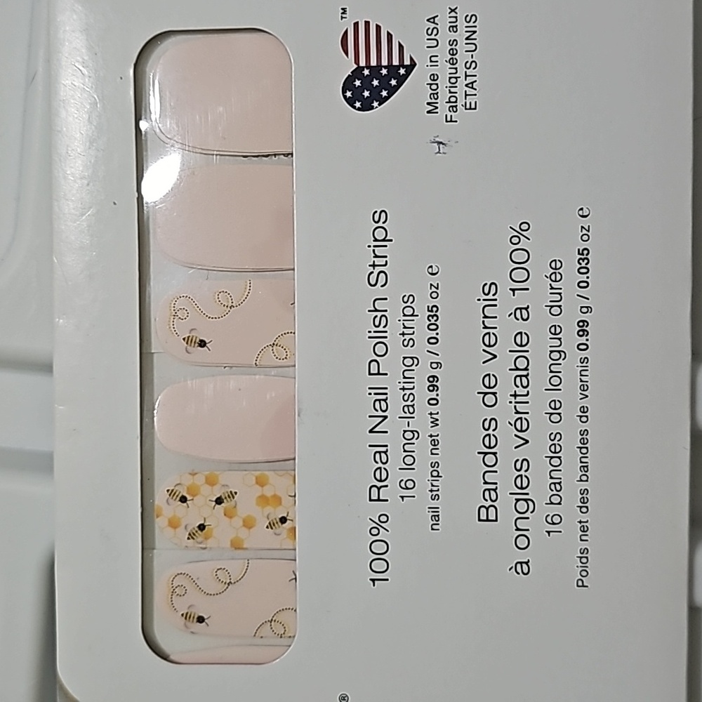 Color Street 5 Nail Polish Strips - Picture 6 of 7